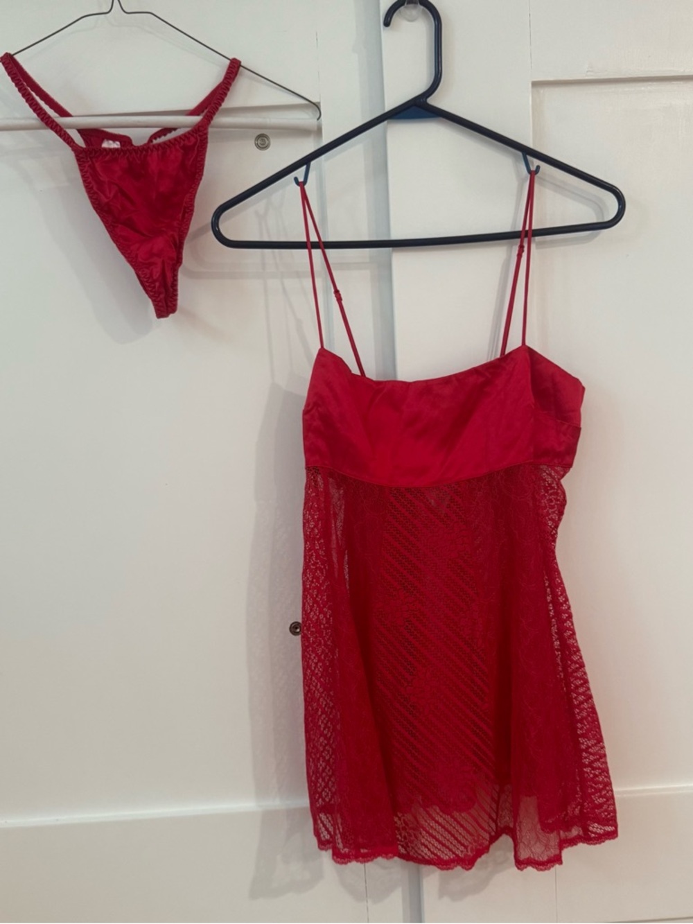 Vtg Victoria’s Secret 100% SILK Babydoll Lingerie Dress With Panty Medium